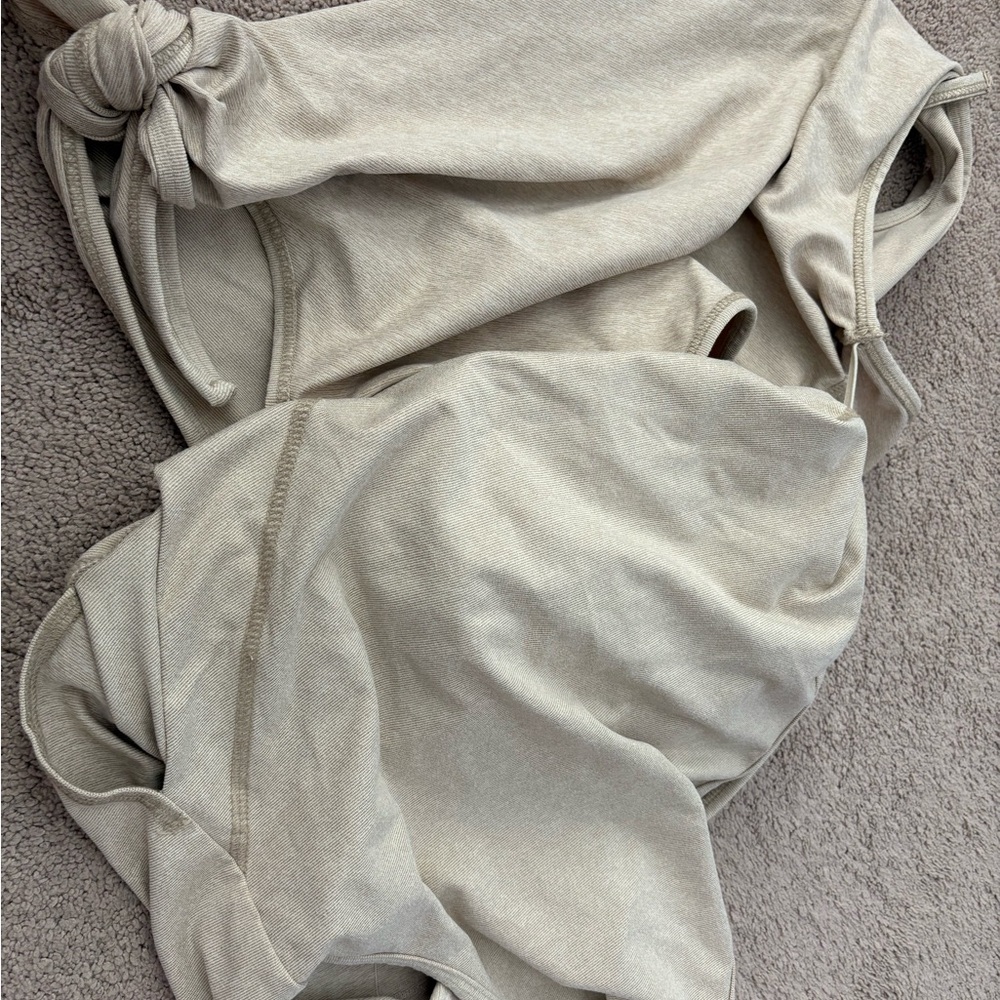Nesting Days Newborn Carrier